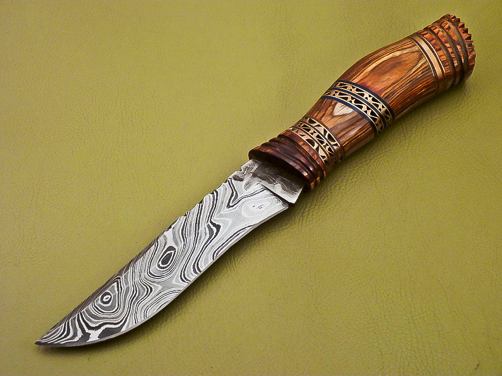 Custom Handmade Damascus Steel Bowie Hunting Knife Natural Wood