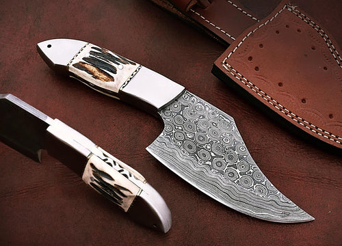 Custom Handmade Damascus Steel Amazing Tracker Knife with Beautiful Stag Horn Handle