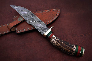 Custom Handmade Damascus Steel Amazing Bowie Knife with Beautiful Stag Horn Handle