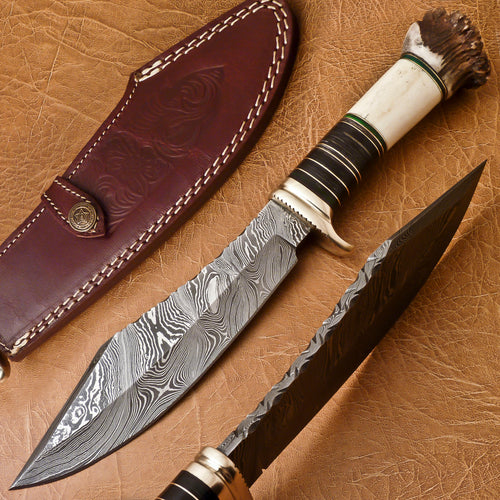 Custom Hand Made Damascus Steel Beautiful Hunting Bowie Knife