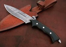 Load image into Gallery viewer, Custom Handmade Damascus Steel Beautiful Hunting Knife with Stunning Bull Horn Handle