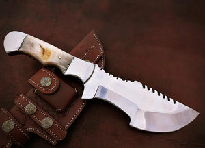 Custom Handmade D2 Steel Beautiful Tracker Knife with Amazing Ram Horn Handle