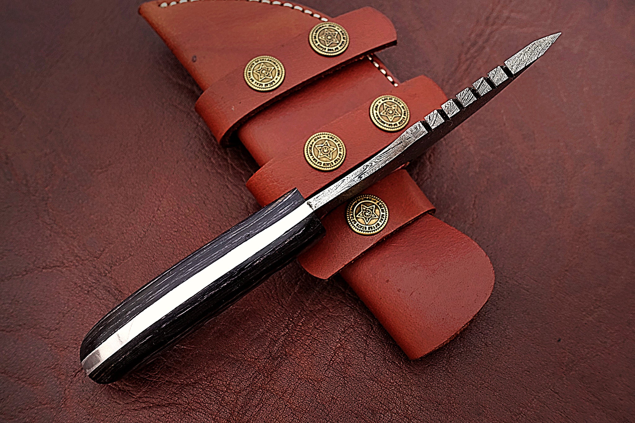 TR-1168 Custom Handmade Damascus Steel 10 Inches Tracker Knife