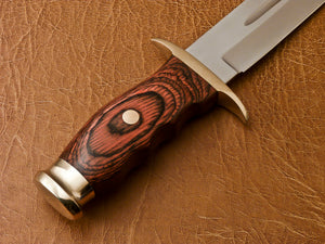 Custom Hand Made D2 Steel Hunting Knifes with Amazing Wood Handle
