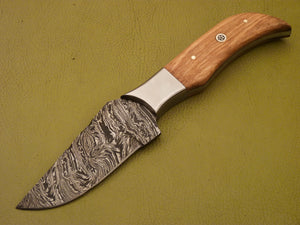 Custom Made Damascus Steel Hunting Knife with Beautiful Olive Wood Handle