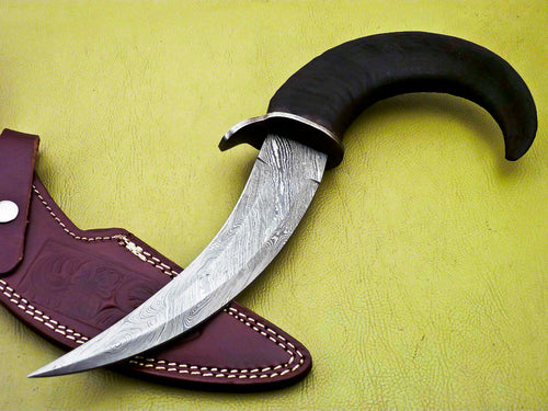 Damascus Made Bowie Knife