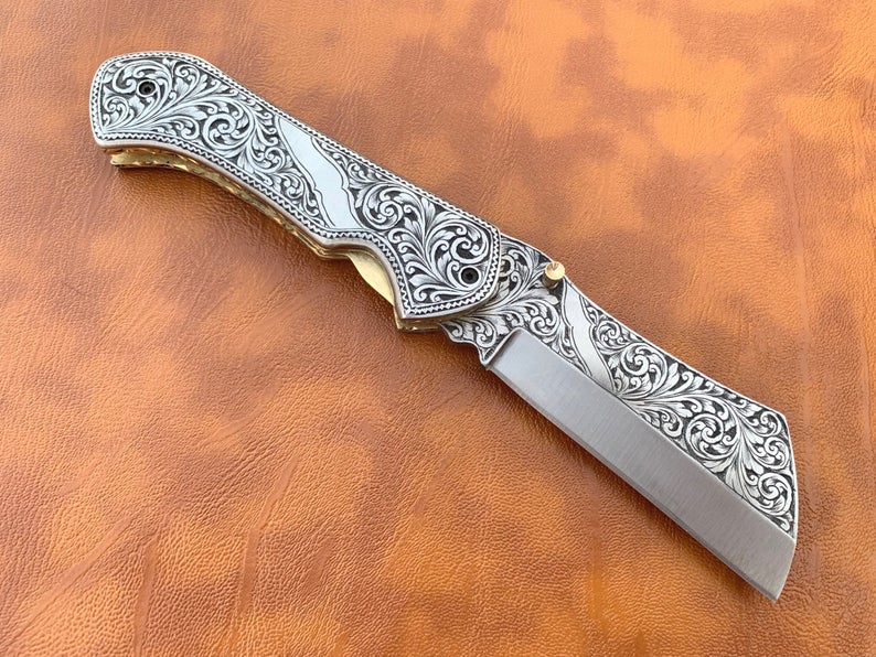 Custom Hand Made D2 Steel Beautifully Engraved Pocket Knife