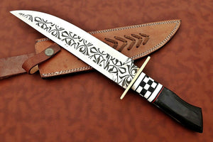 Etching D2 Steel Handmade Custom Bowie Knife with Bull Horn Handle