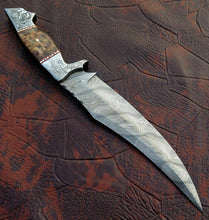 Load image into Gallery viewer, Custom Hand Made Damascus Steel Hunting Bowie Knife